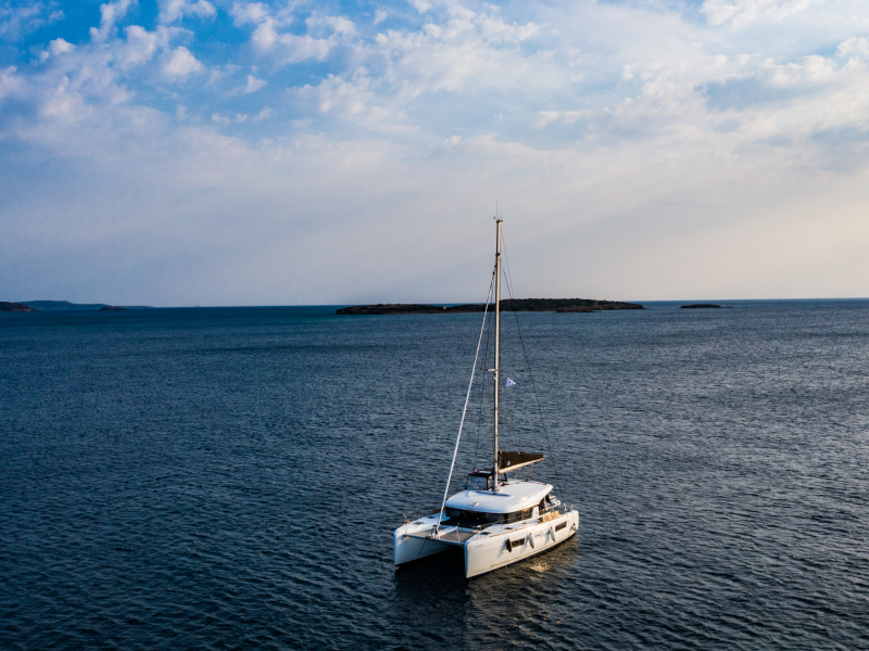 Lagoon 40 — photo 9