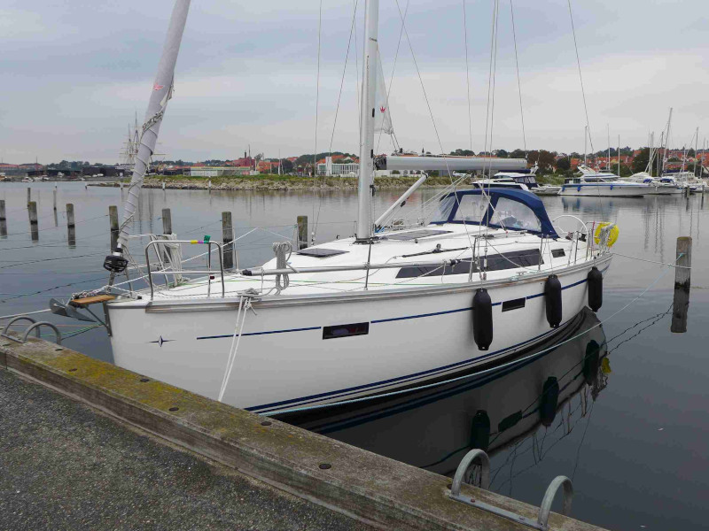 Bavaria Cruiser 37 — photo 5