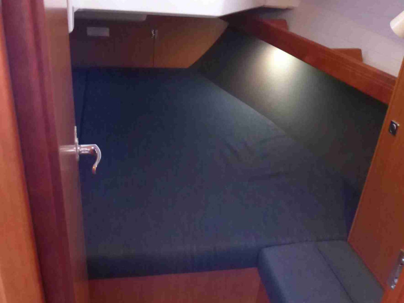 Bavaria Cruiser 37 — photo 2