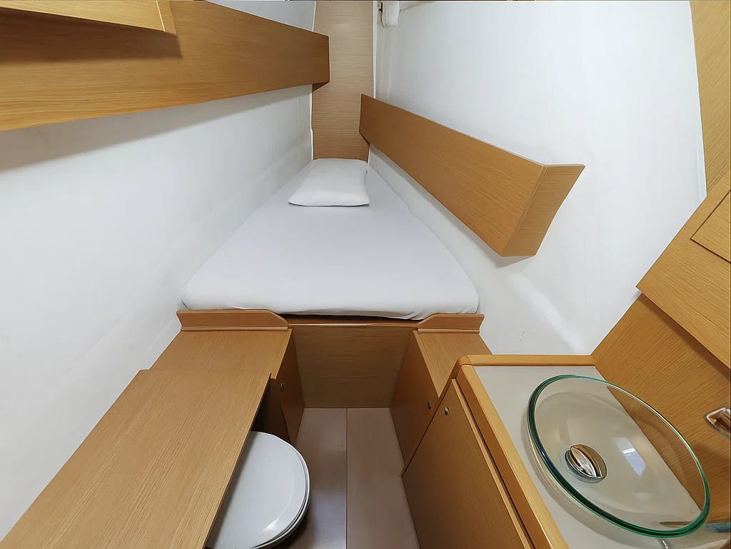 Dufour 48 Catamaran — photo 23