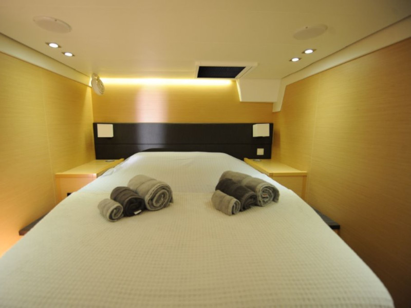 Lagoon 560 — photo 12