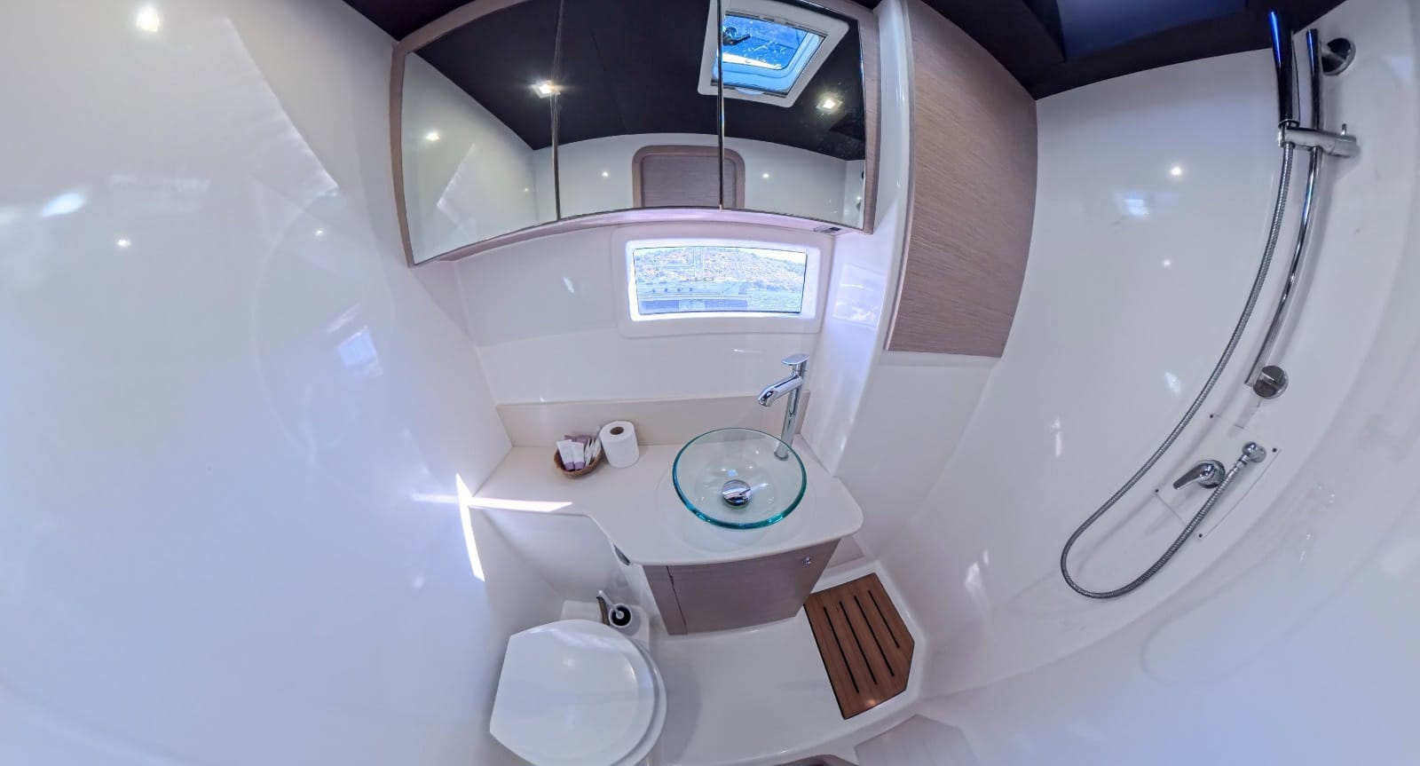 Dufour 48 Catamaran — photo 2
