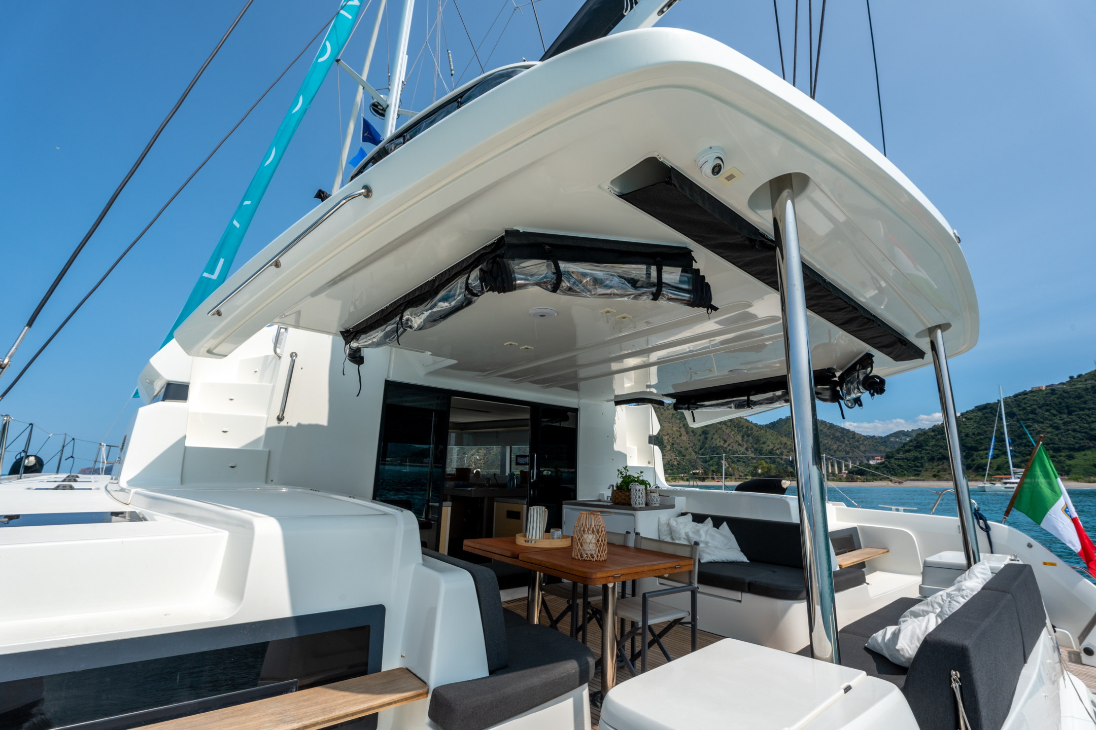 Lagoon 51 - Owner's Version — photo 24