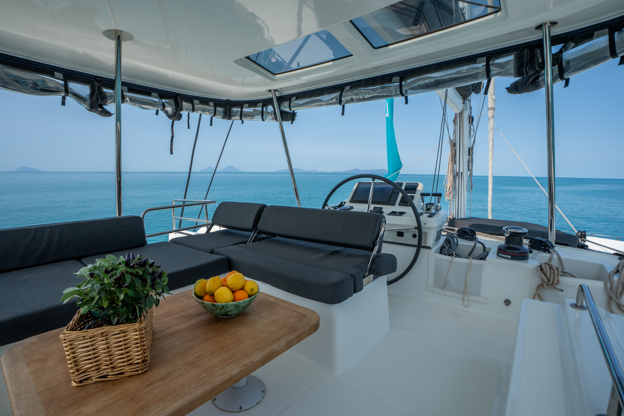Lagoon 51 - Owner's Version — photo 3