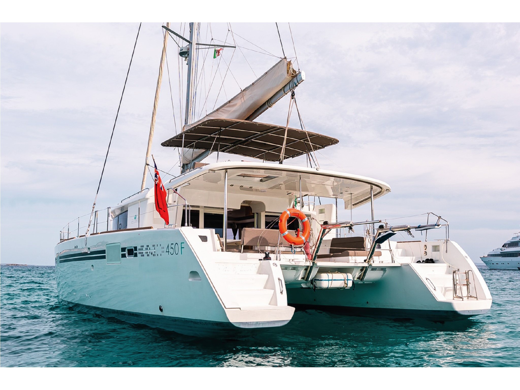 LAGOON 450 — photo 1