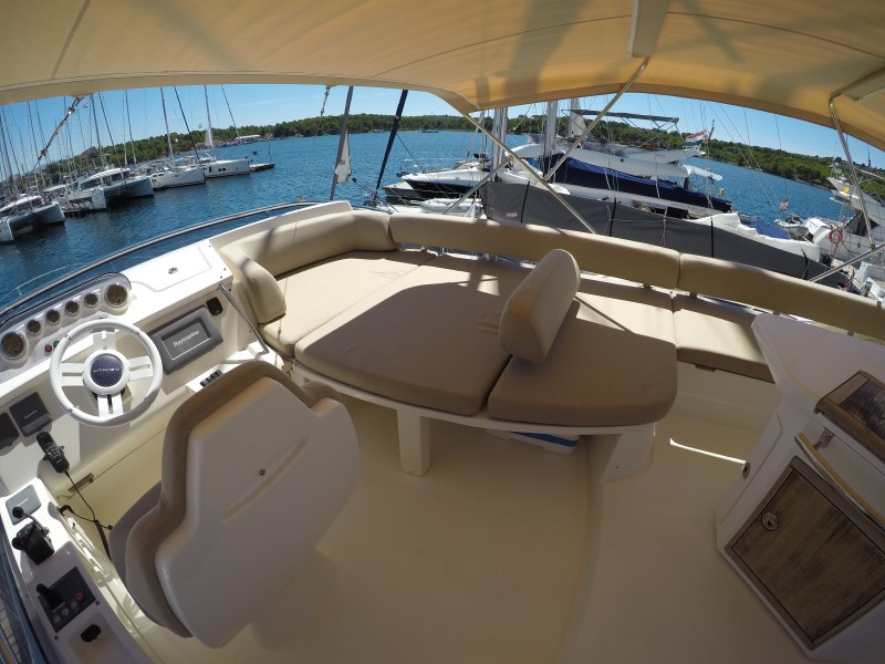 Azimut 47 Fly — photo 14