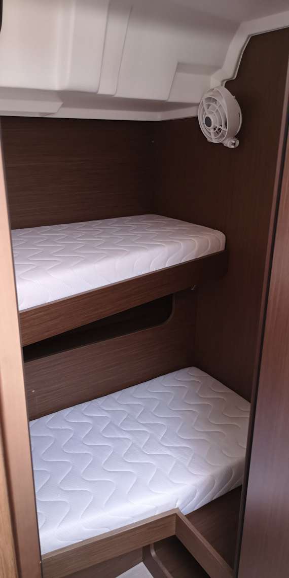 Oceanis 51.1 - 6 Cabins — photo 9