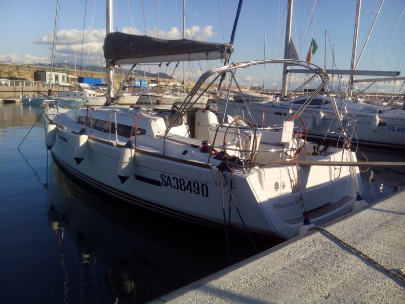SUN ODYSSEY 379 — photo 3