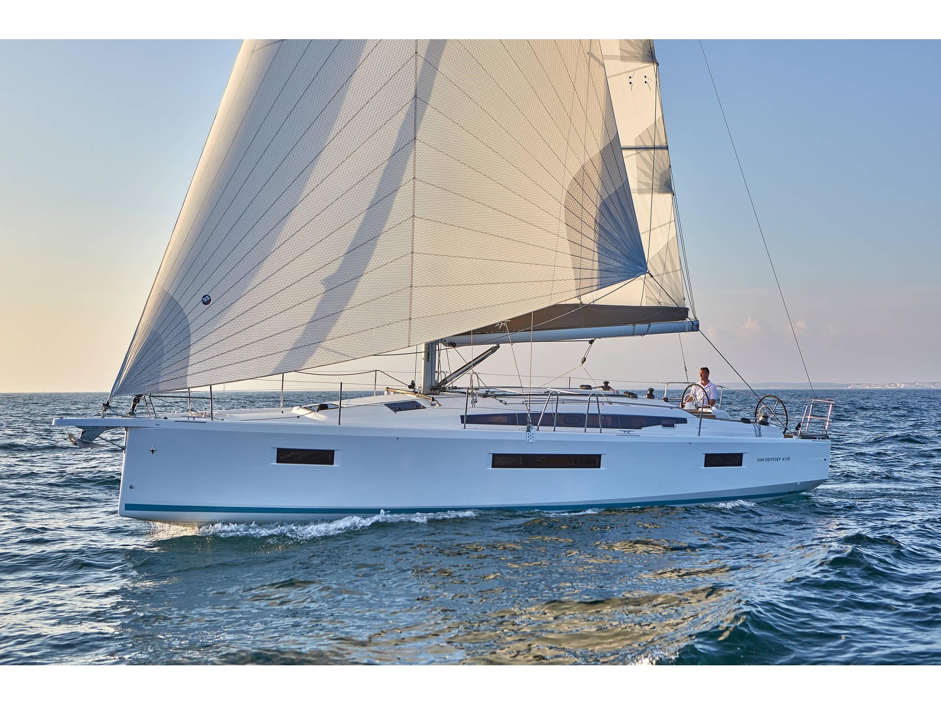 Sun Odyssey 410 — photo 1