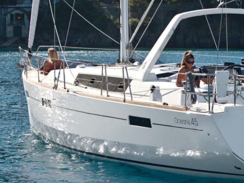 Oceanis 45 — photo 17