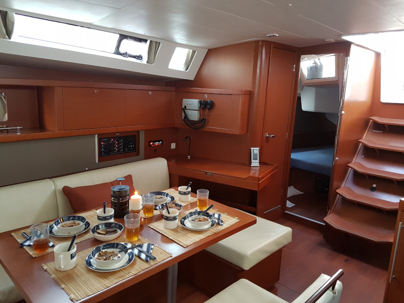 Oceanis 45 — photo 28