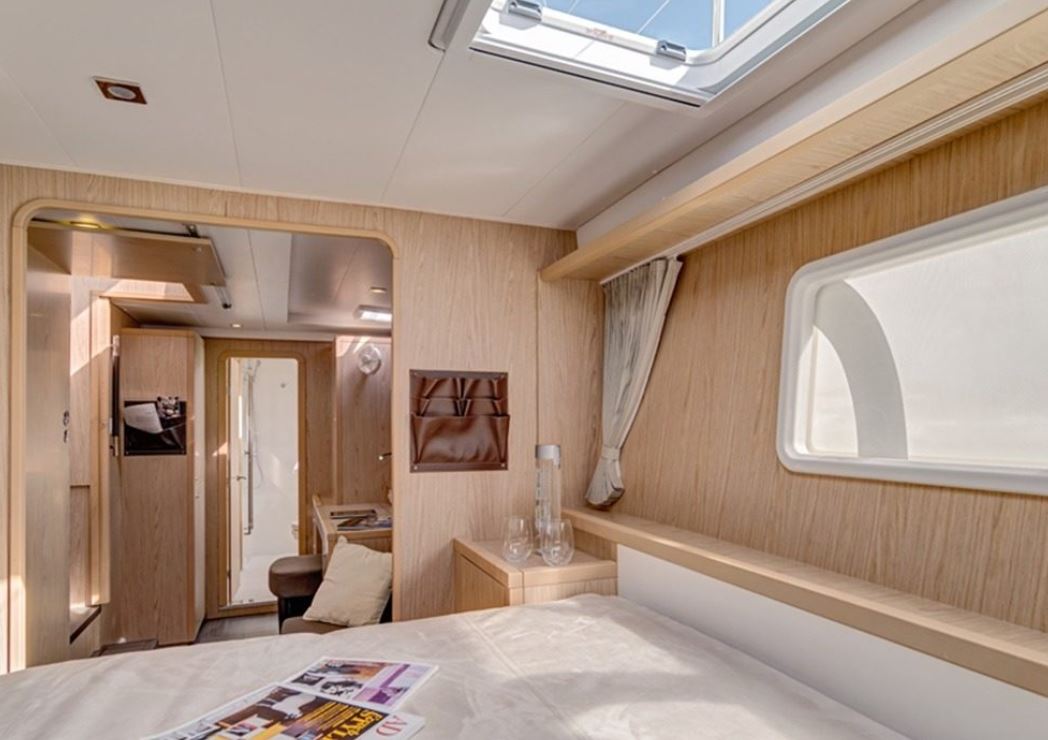 Lagoon 400 S2 — photo 9