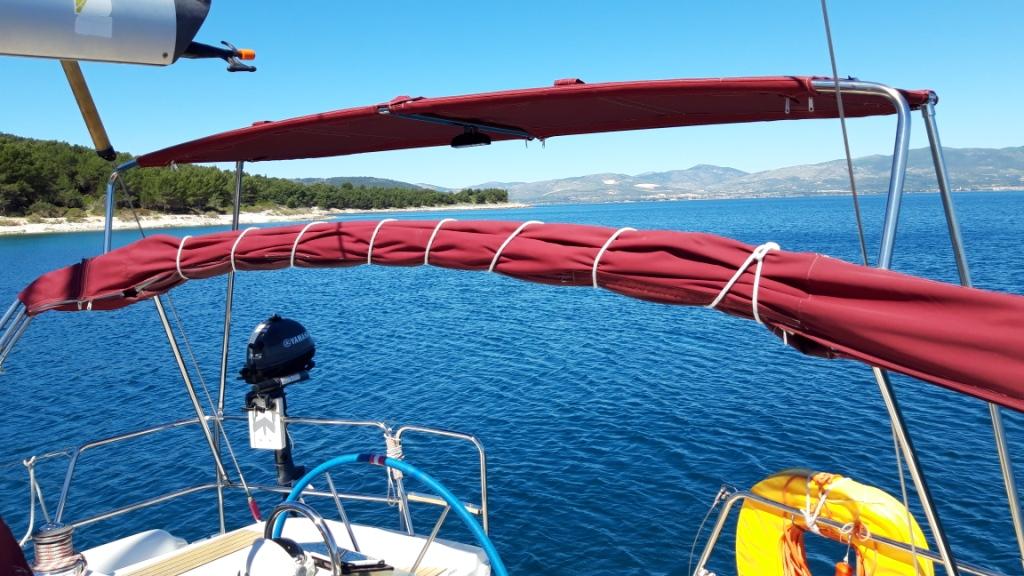 Oceanis 393 Clipper — photo 5