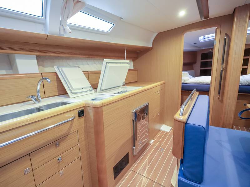 Sun Odyssey 44 i — photo 6