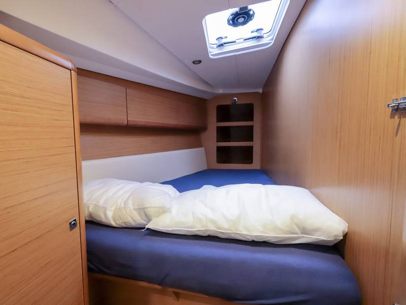 Sun Odyssey 44 i — photo 5