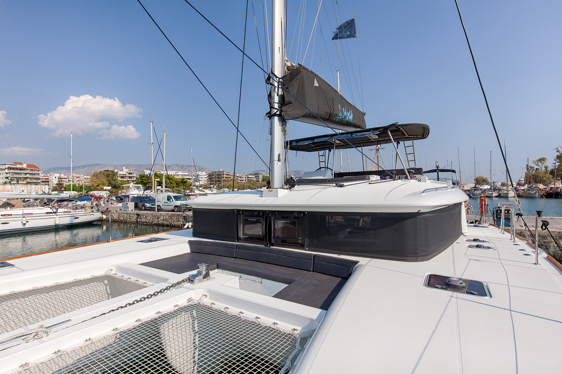 Lagoon 450 Flybridge — photo 21