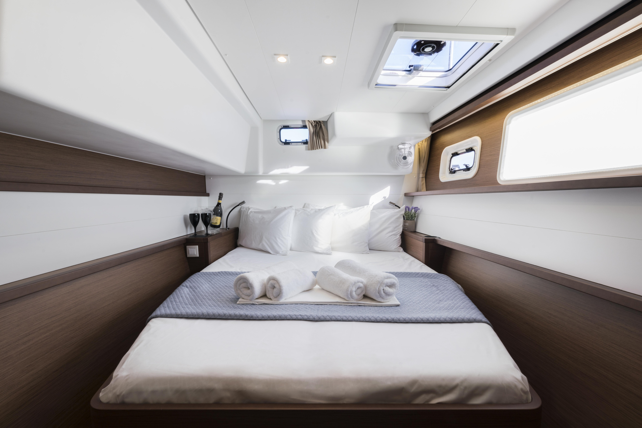 Lagoon 450 Flybridge — photo 17