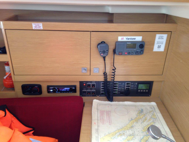 Elan 350 — photo 12