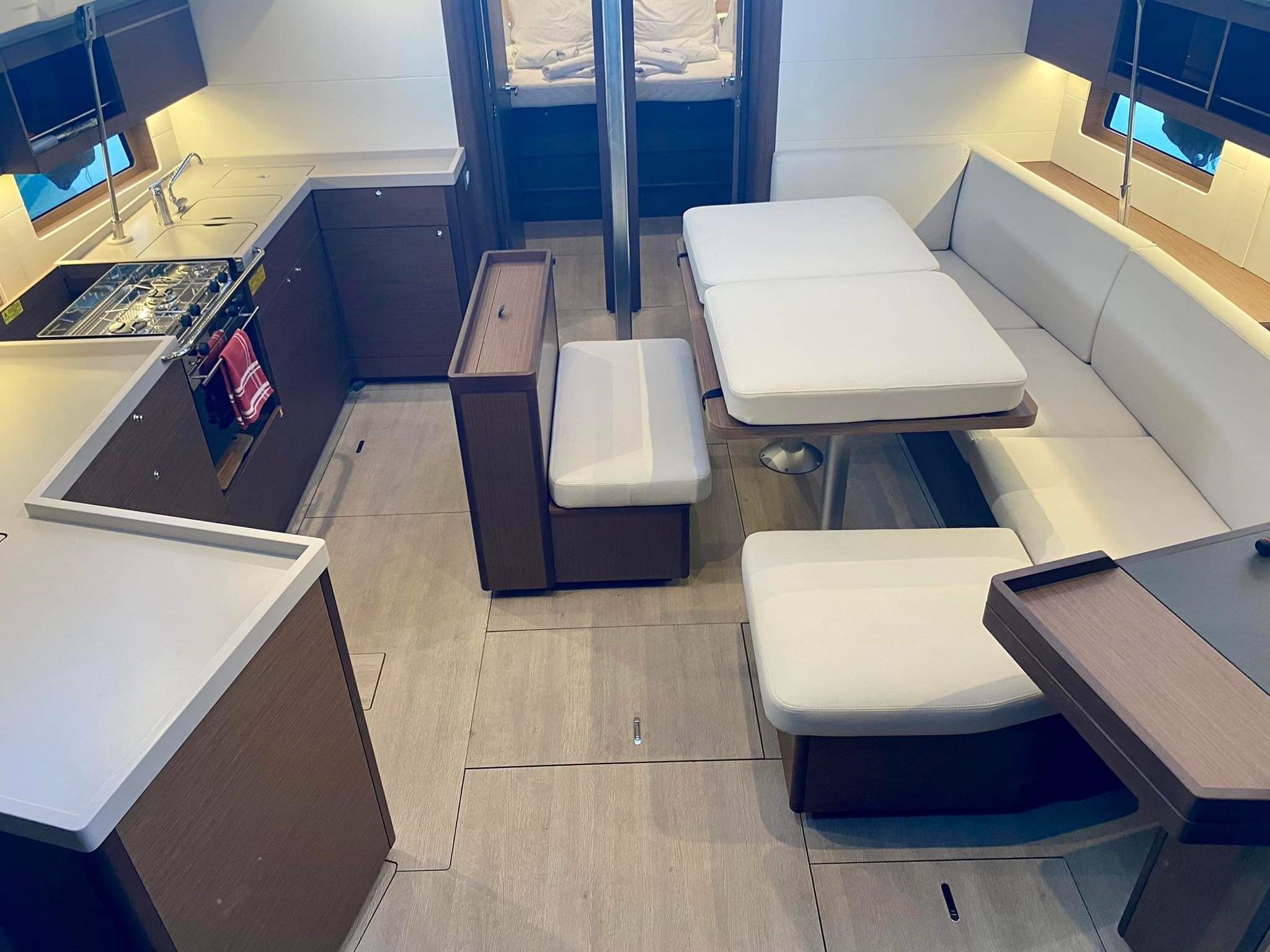 Oceanis 46.1 — photo 12