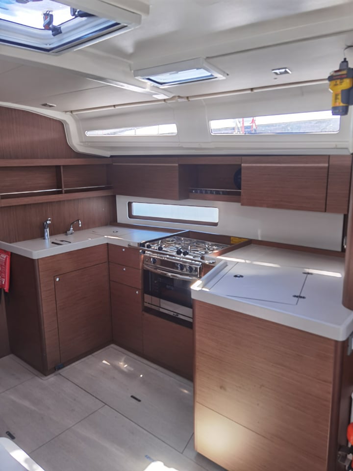 Oceanis 40.1 — photo 4
