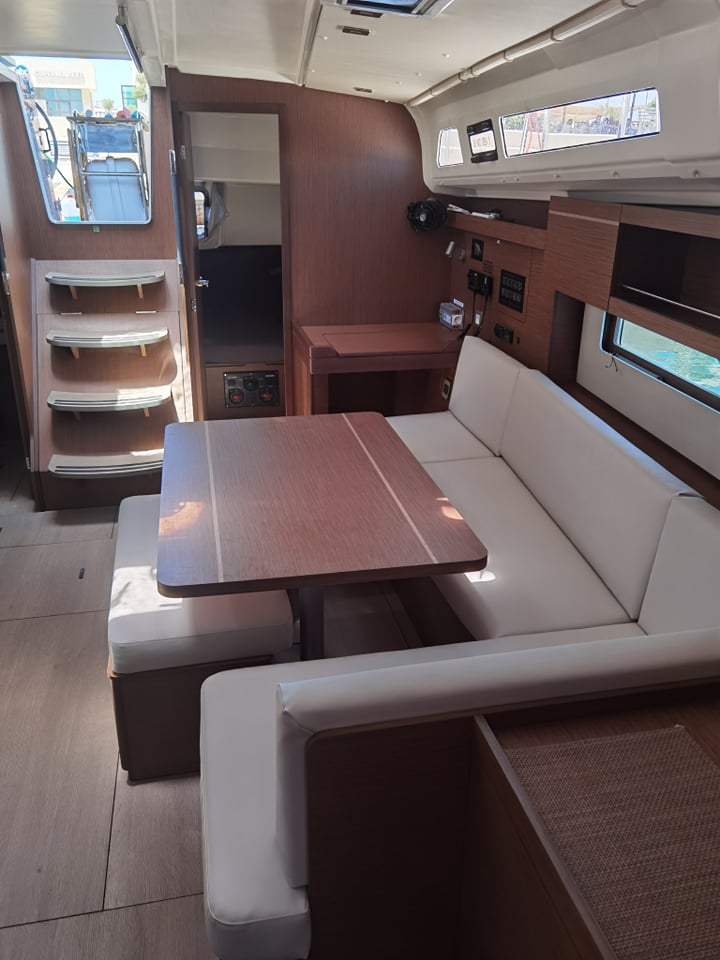 Oceanis 40.1 — photo 16