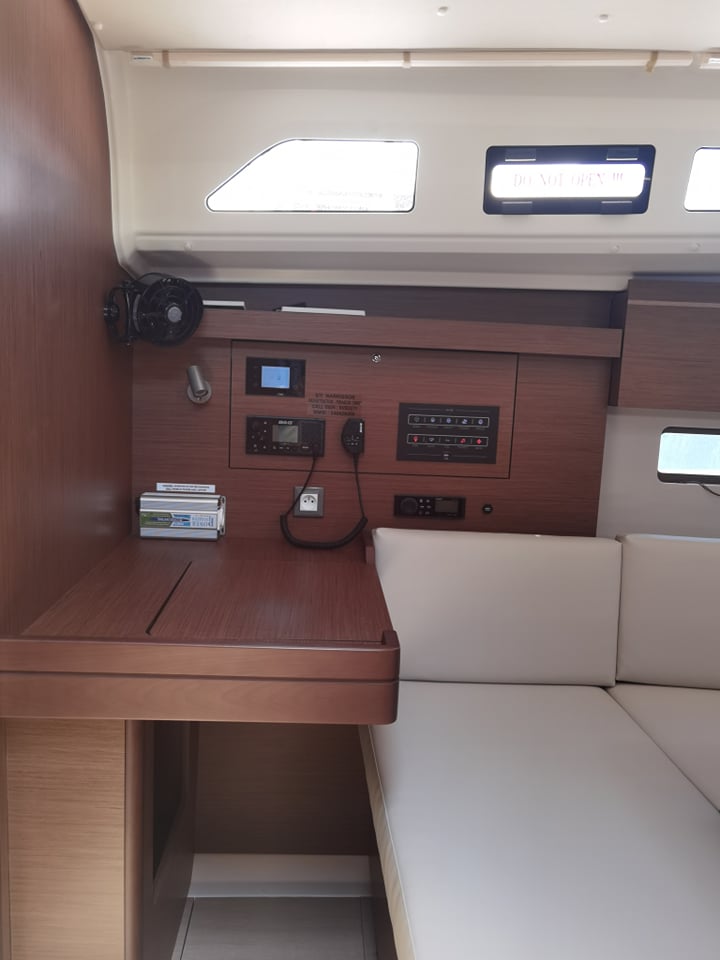 Oceanis 40.1 — photo 13