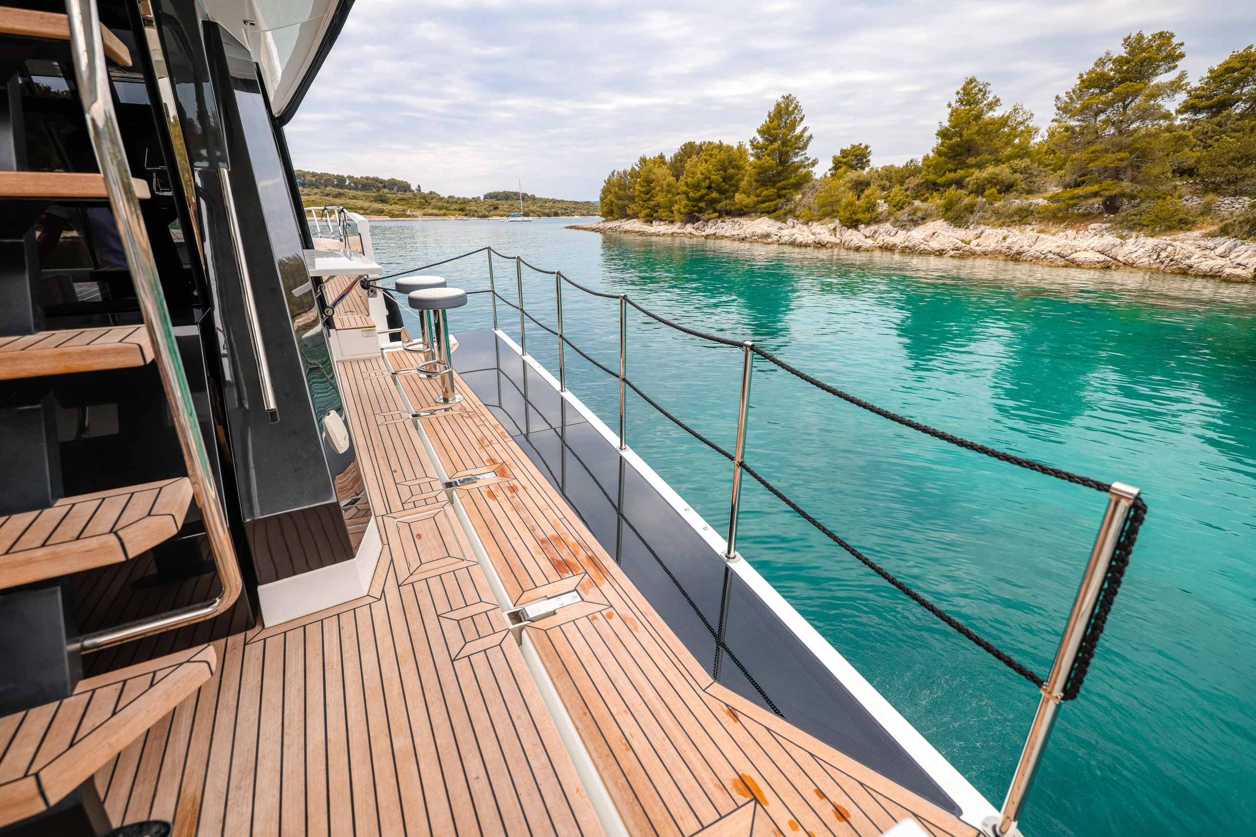 Galeon 640 Fly — photo 19