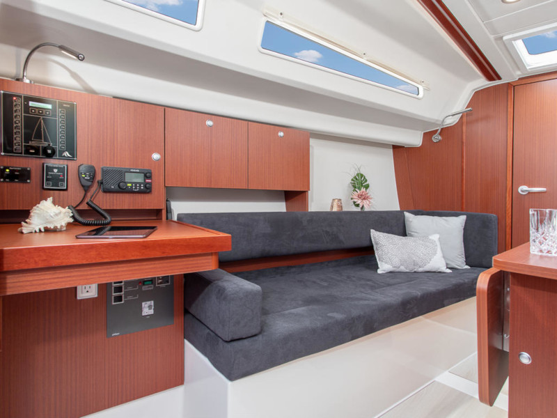 Hanse 315 — photo 2