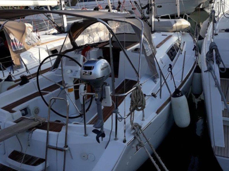 Sun Odyssey 33i — photo 5