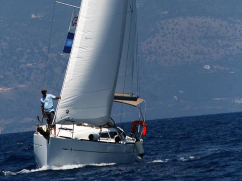 Sun Odyssey 33i — photo 3