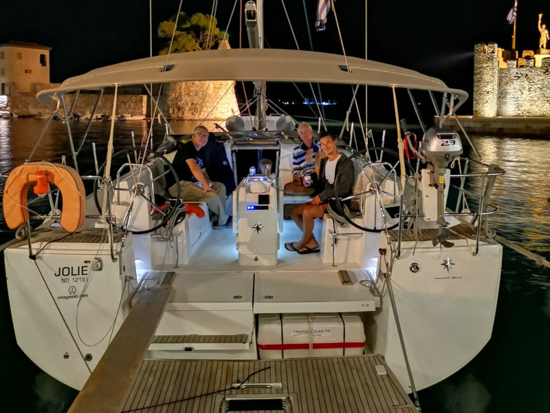 Sun Odyssey 440 — photo 4