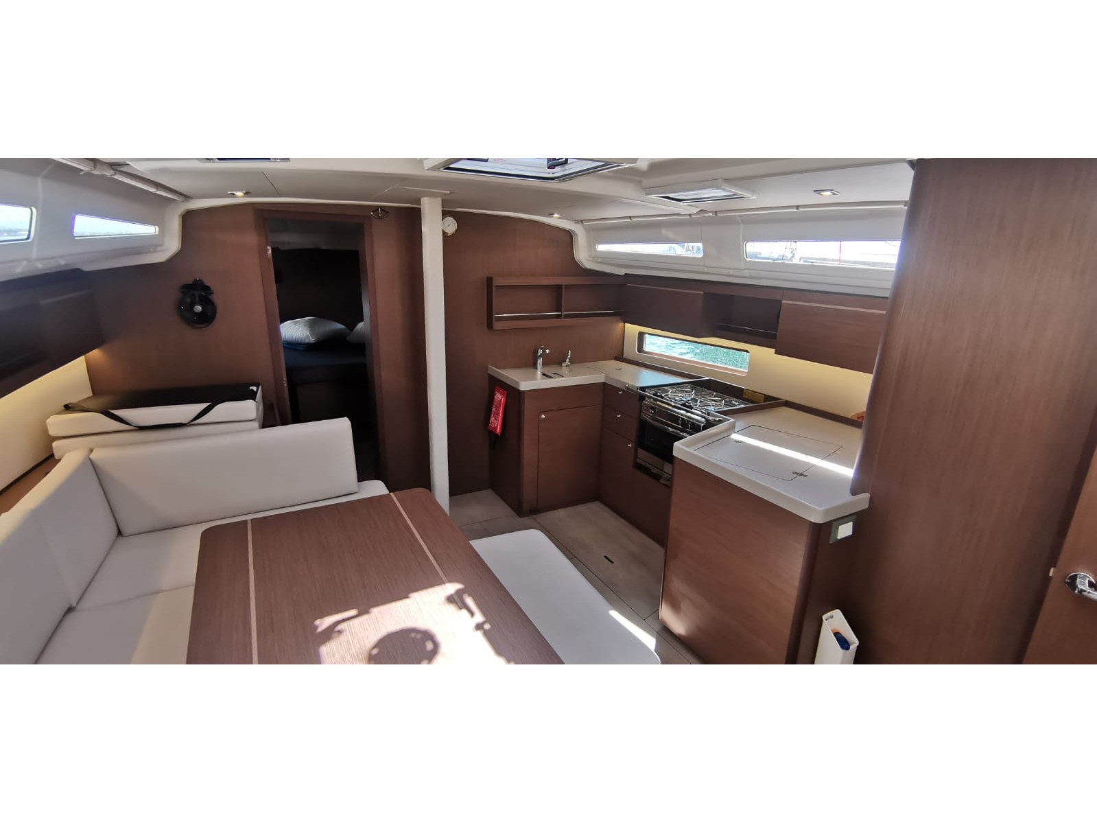 Oceanis 40.1 — photo 6