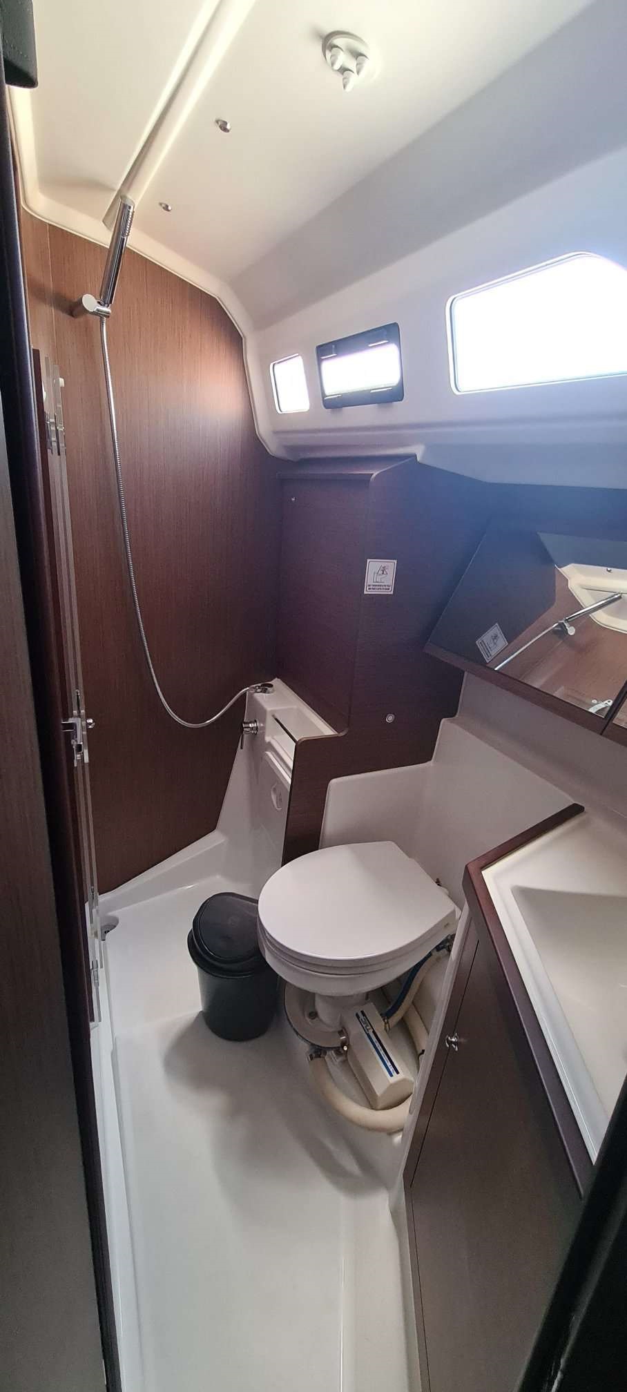 Oceanis 40.1 — photo 4