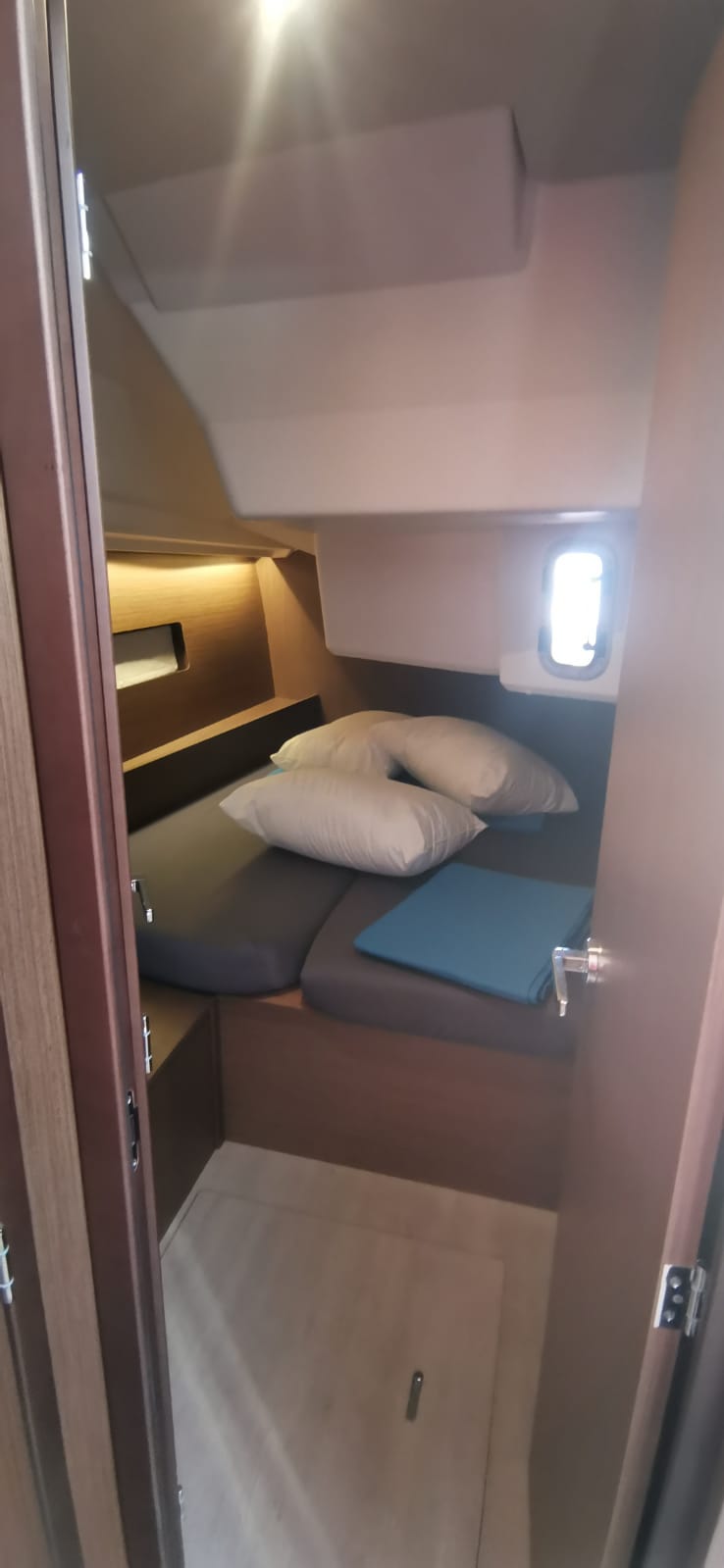 Oceanis 40.1 — photo 9