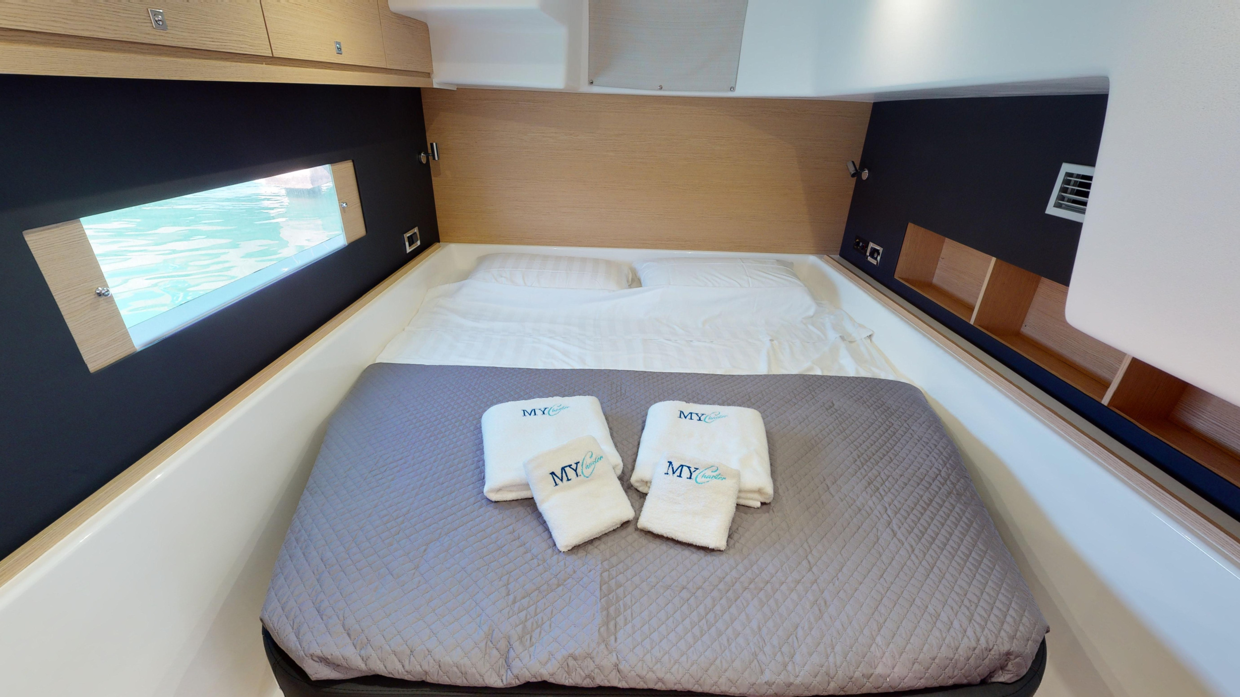 Dufour Catamaran 48 4c+5h — photo 6