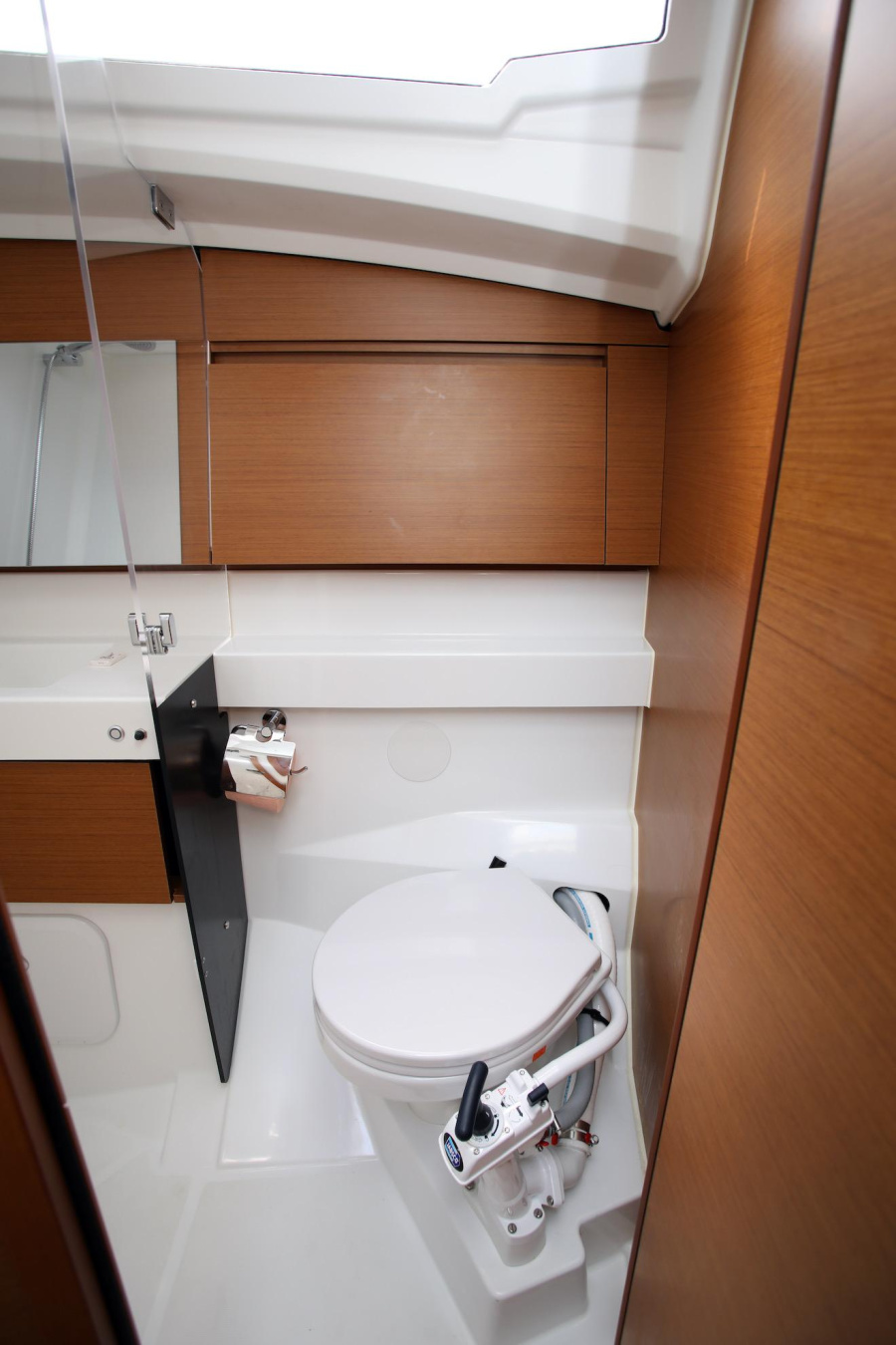 Sun Odyssey 410 — photo 10