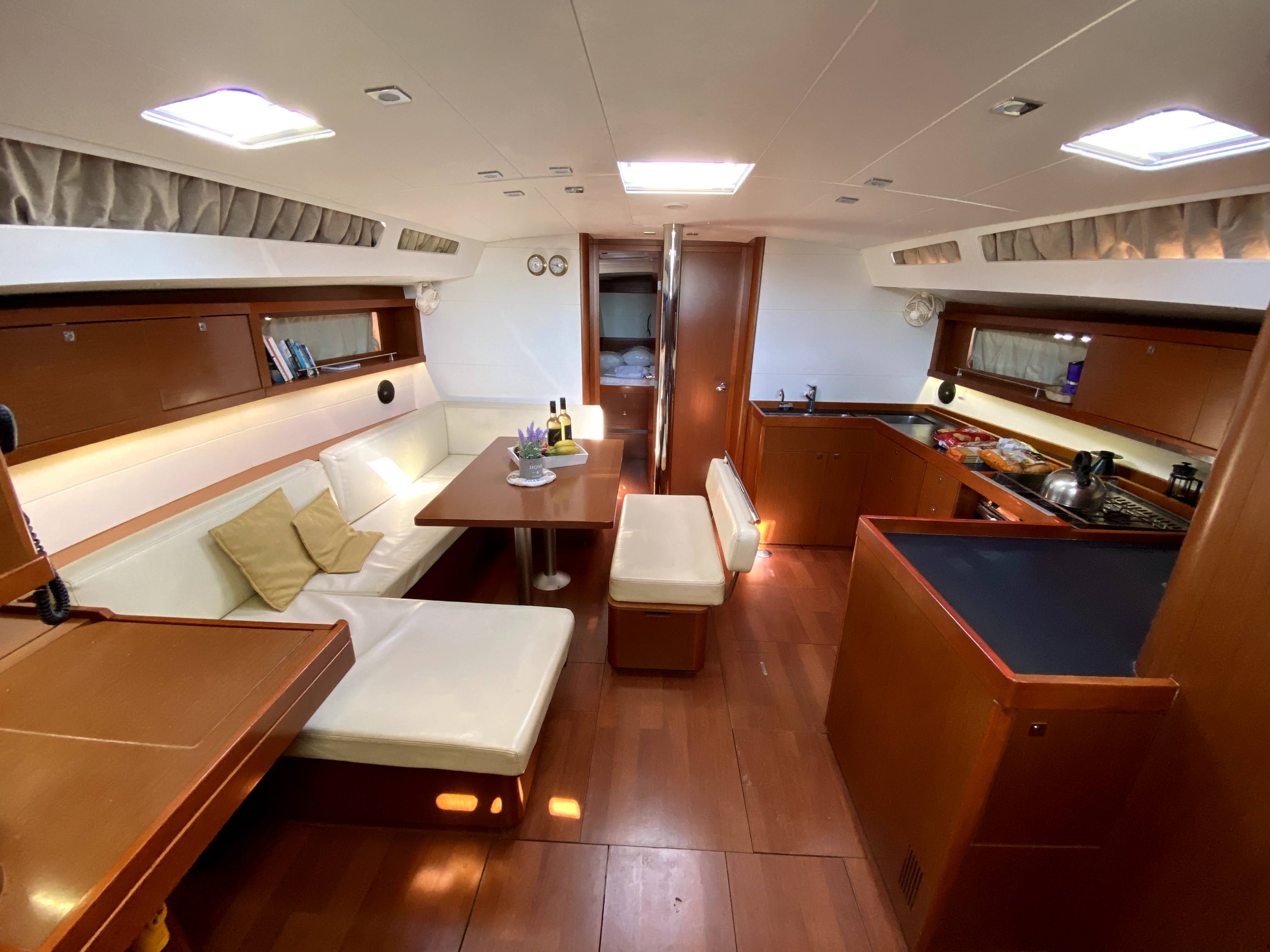 Oceanis 48 — photo 10