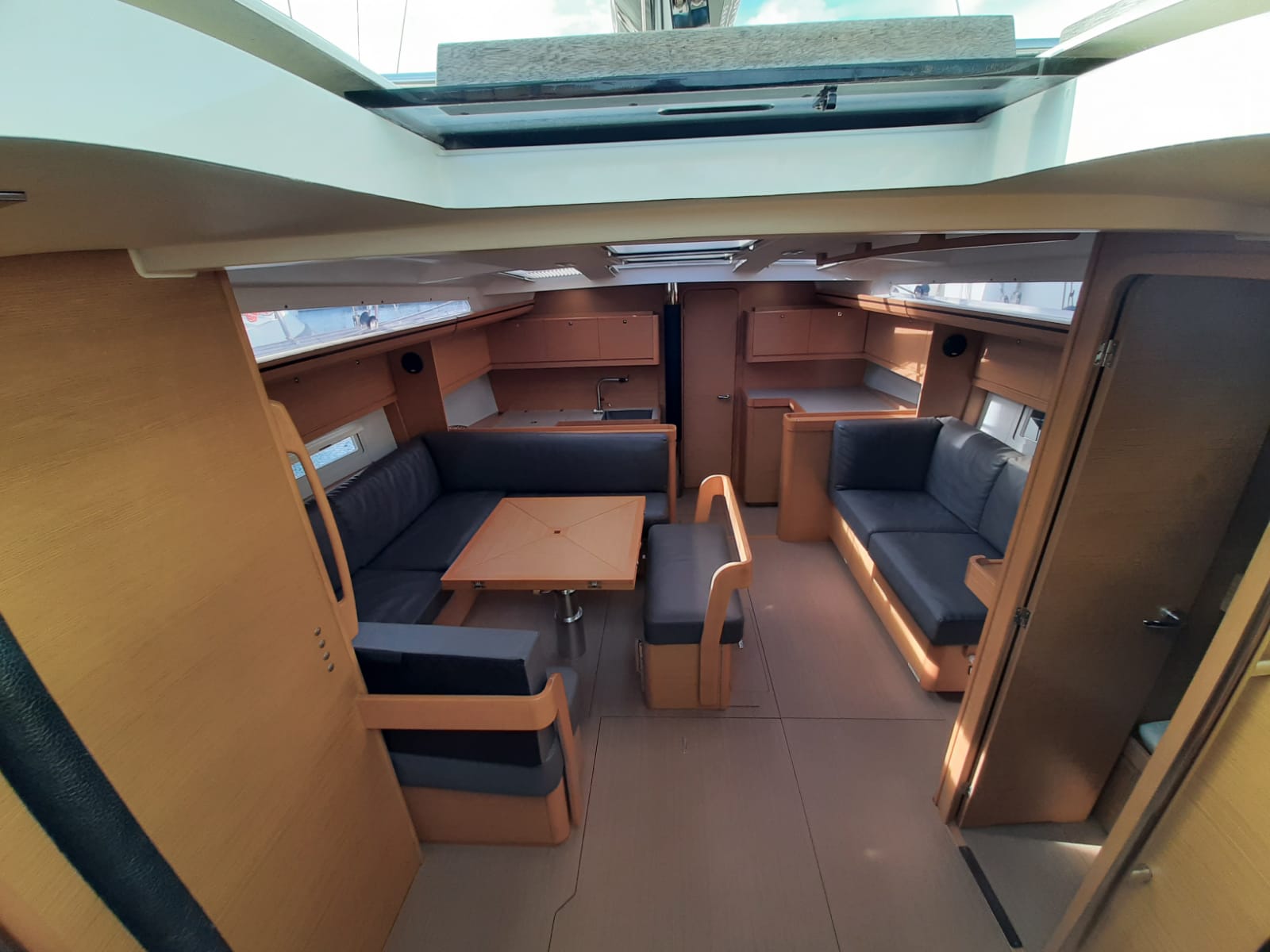 Dufour 520 Grand Large — photo 5