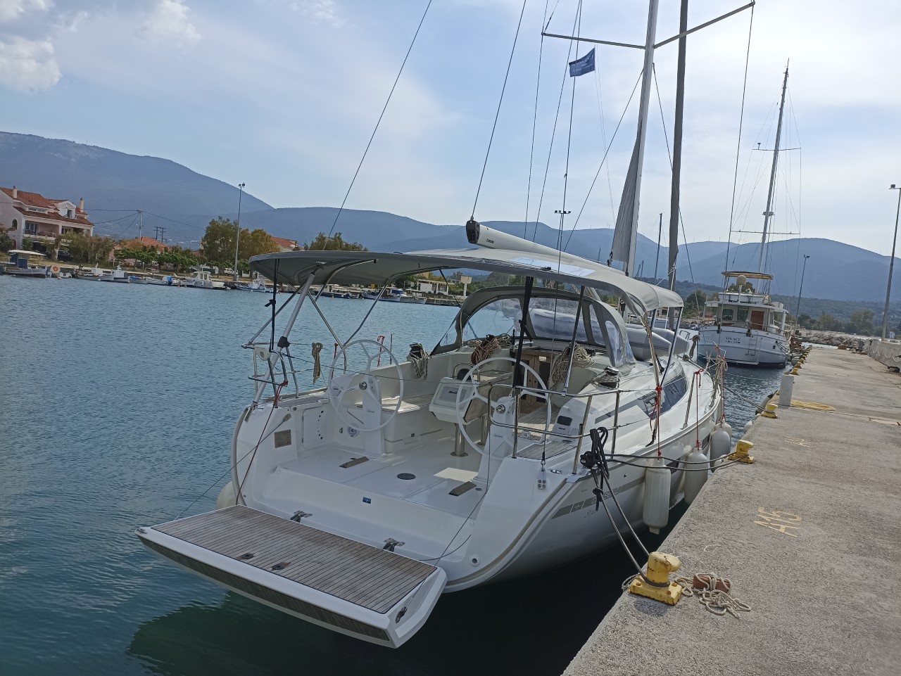 Bavaria Cruiser 41 — photo 1