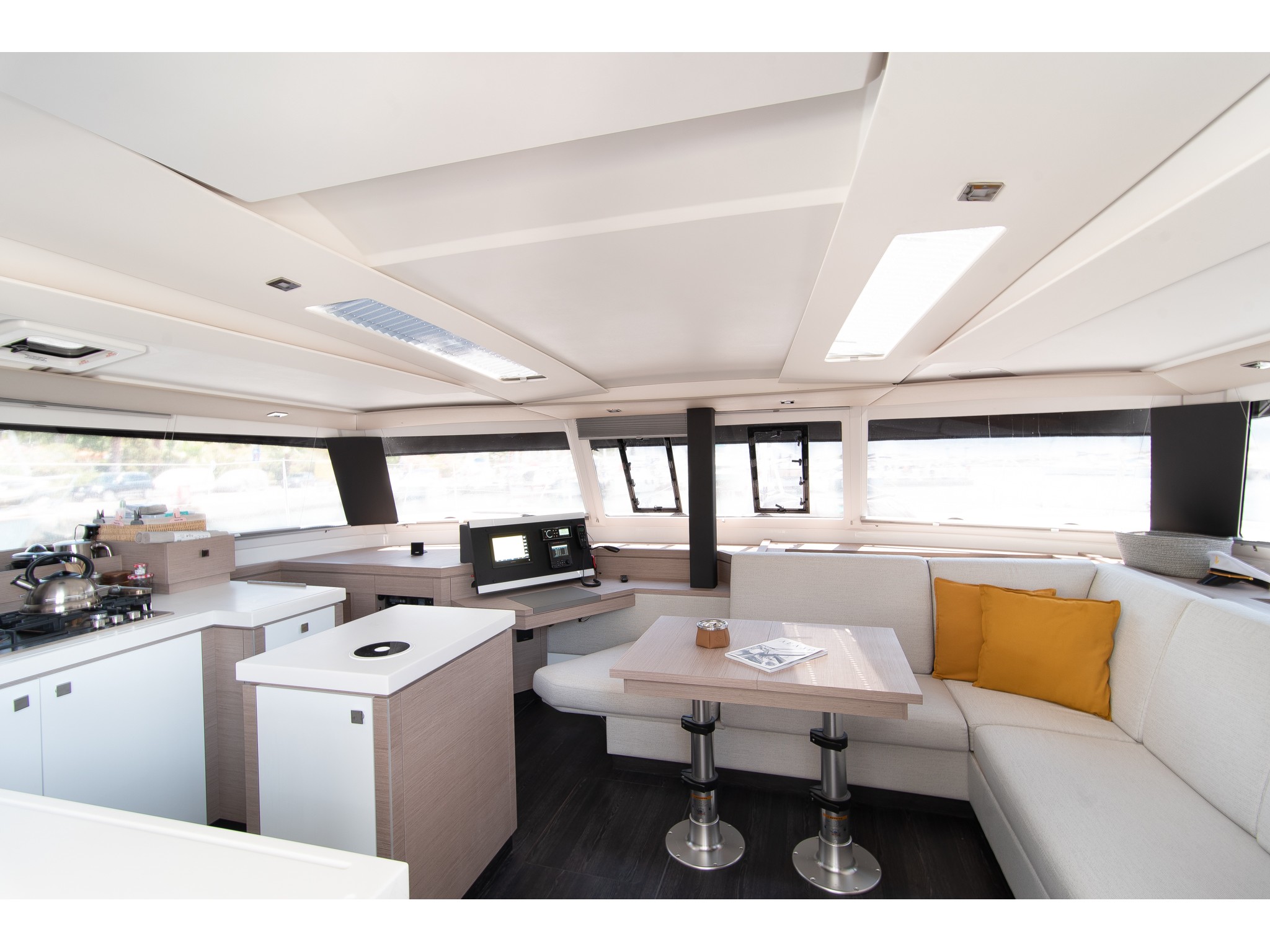 Fountaine Pajot - Saona 47 — photo 24