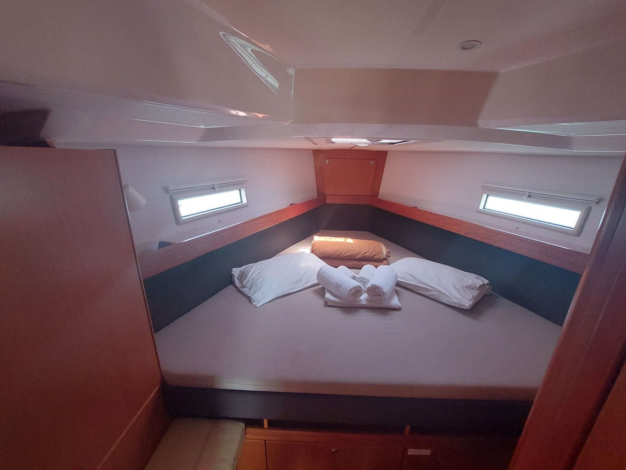 Bavaria Cruiser 41 — photo 6