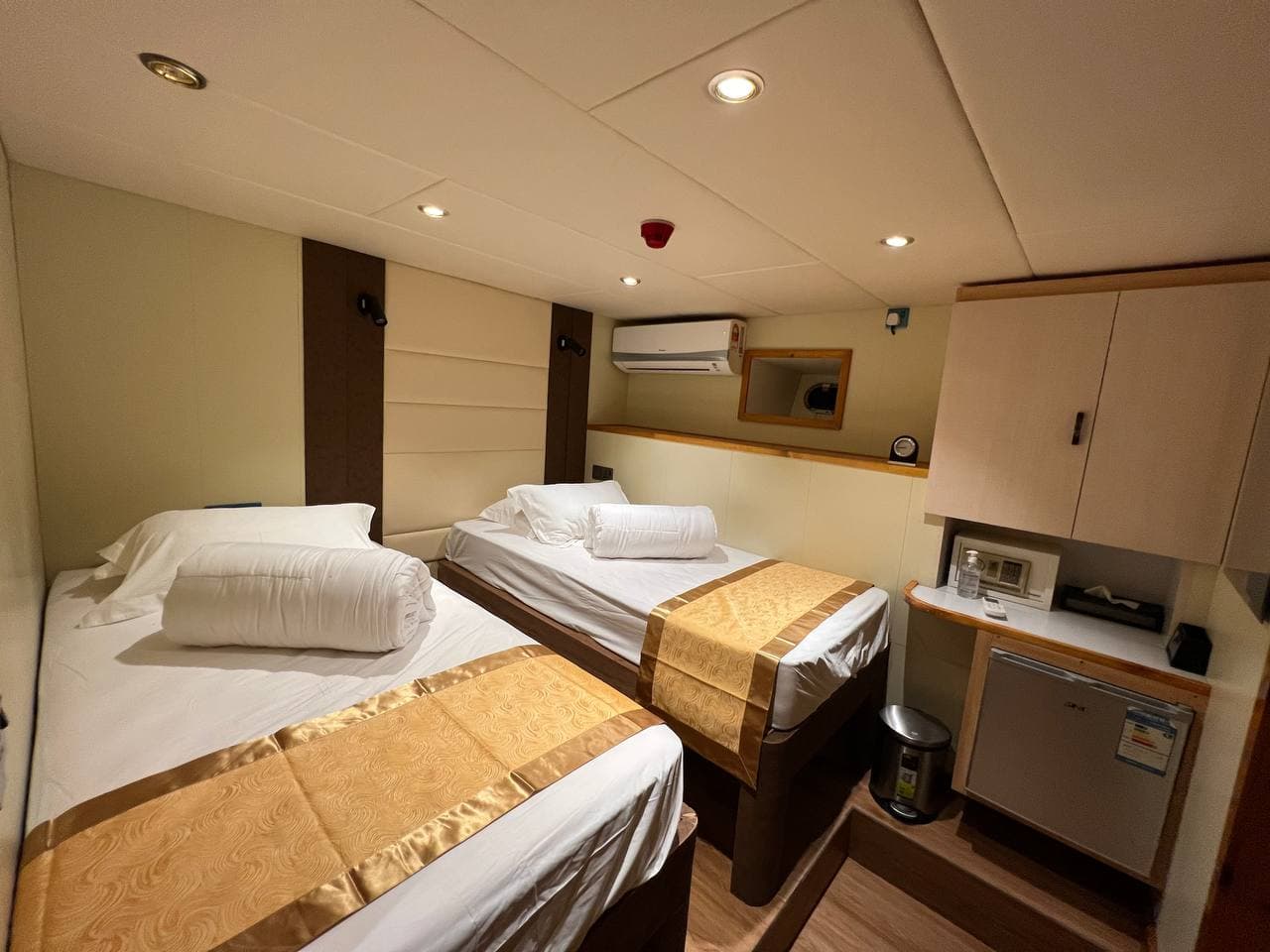 Motoryacht N7 — photo 13