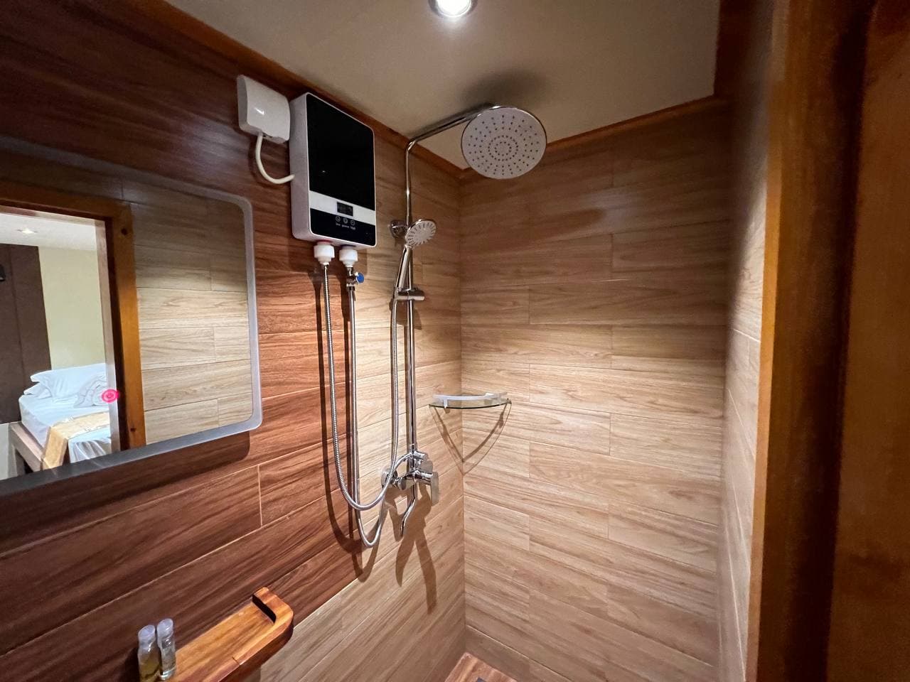 Motoryacht N7 — photo 12