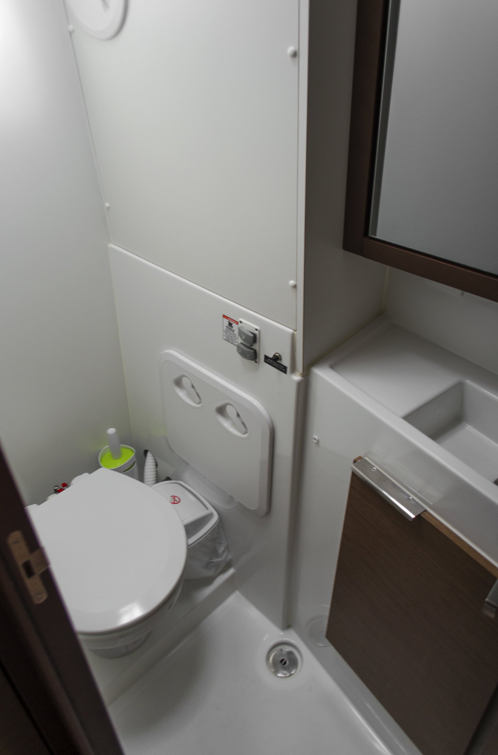 Lagoon 40 — photo 2