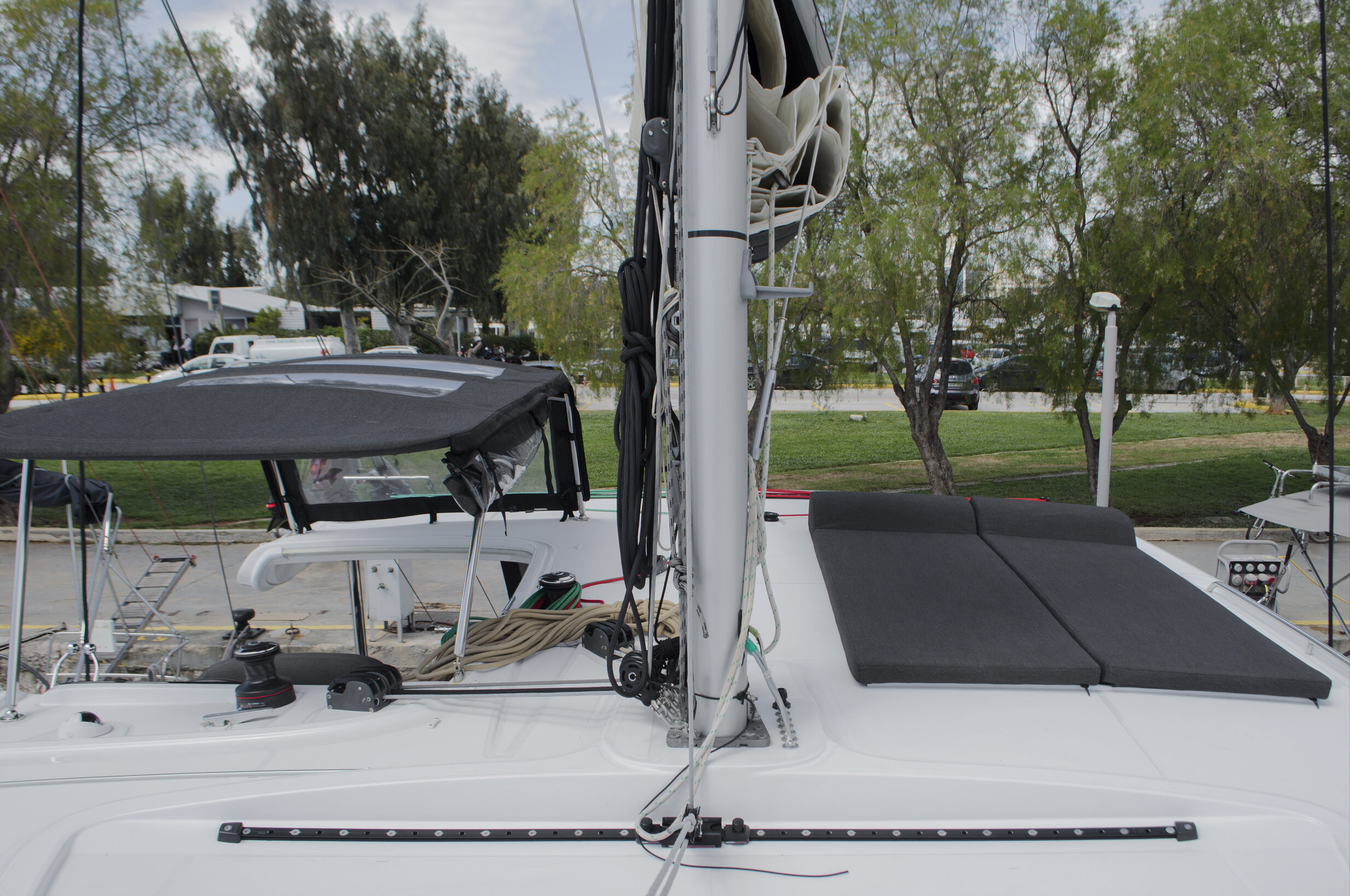 Lagoon 40 — photo 13