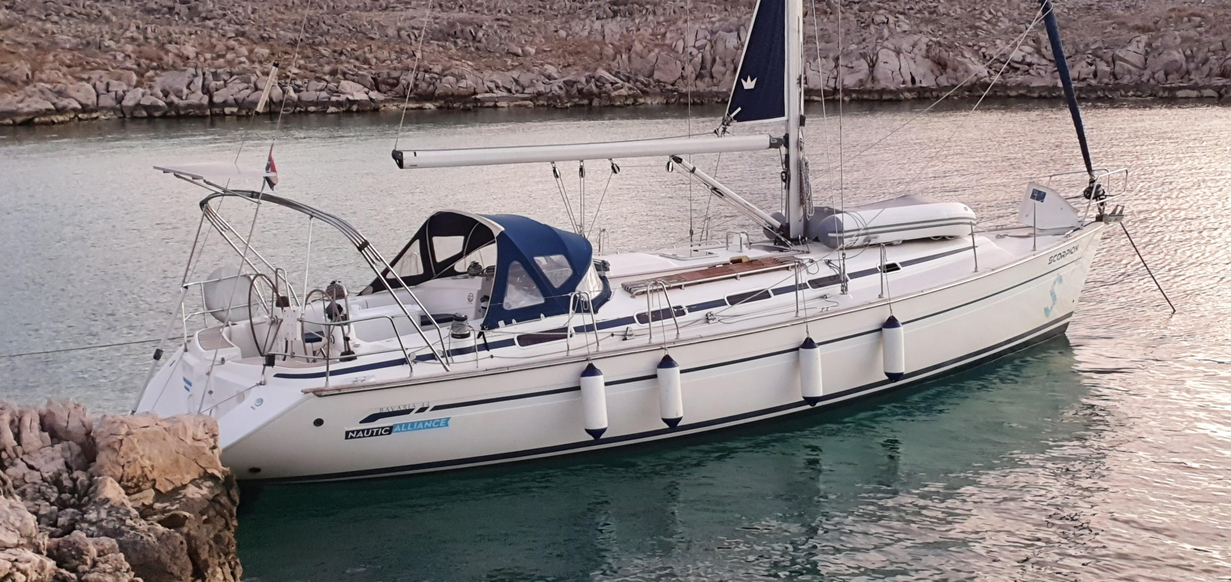 Bavaria 44 — photo 42