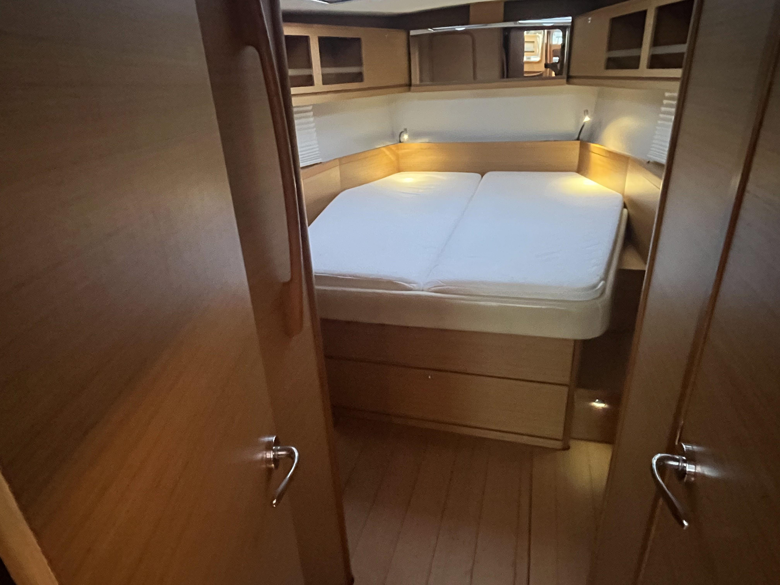 Dufour 520 GL(owner version) — photo 8