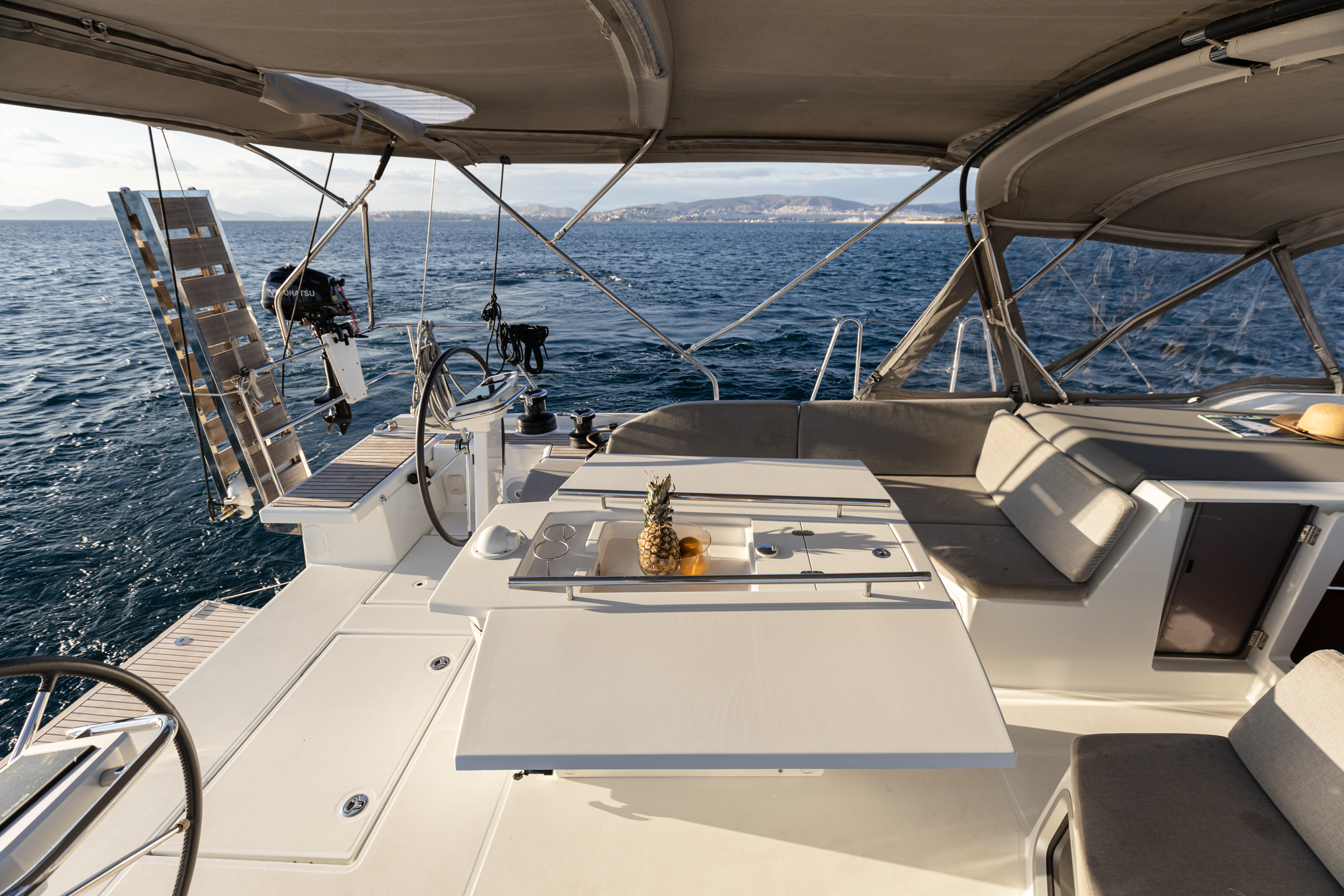 Oceanis 51.1 — photo 14