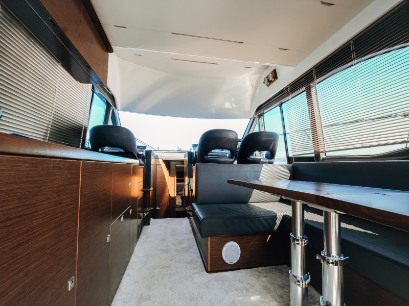 Bavaria R40 FLY — photo 14