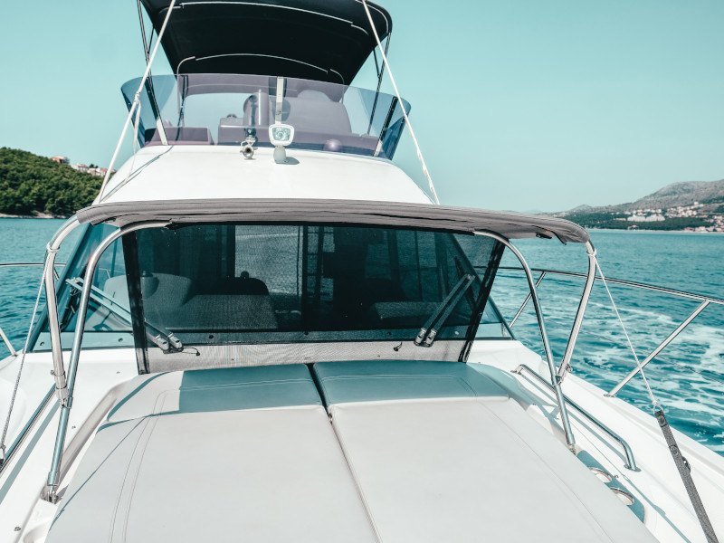 Bavaria R40 FLY — photo 29